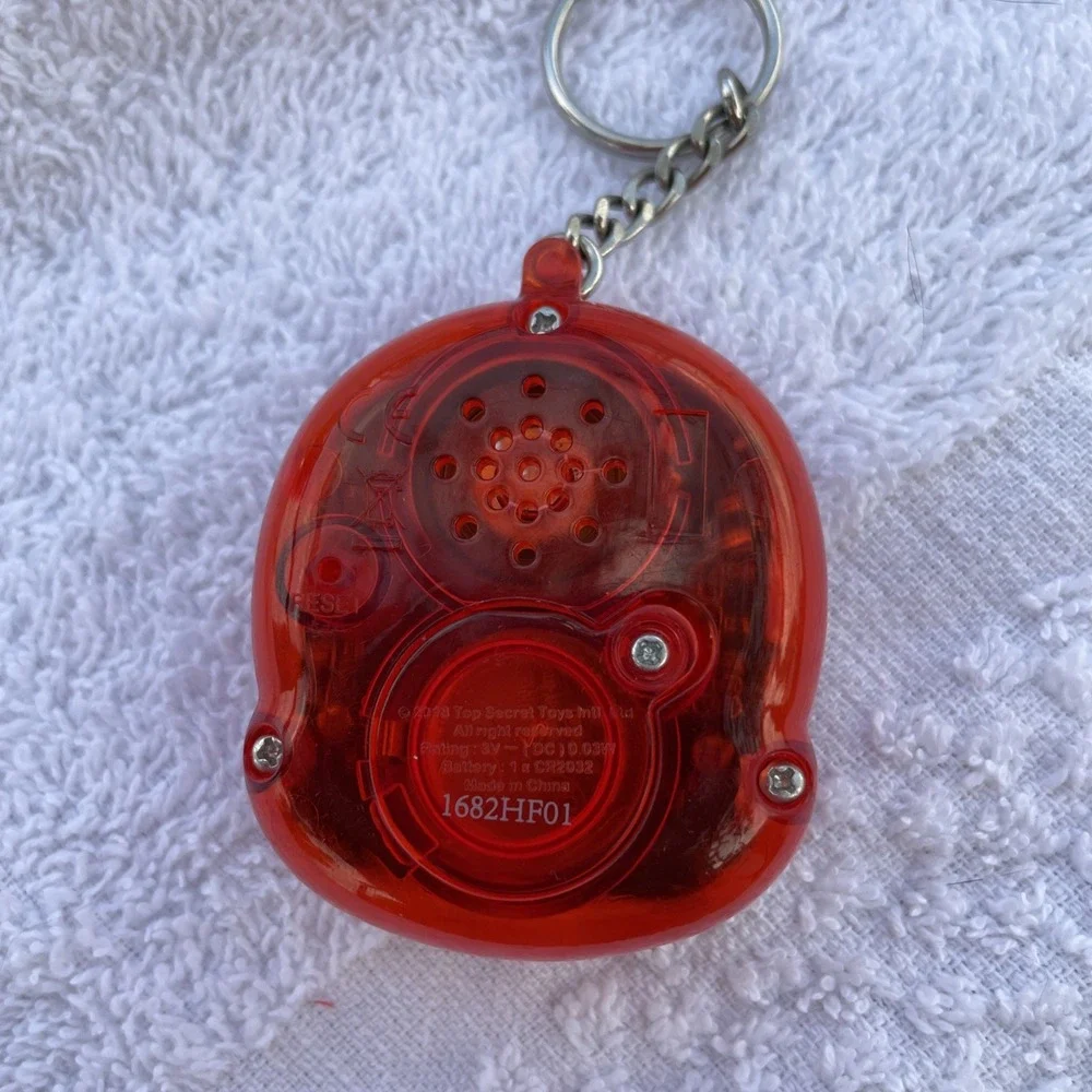 Giga Pets Dinosaurs Digital Toy Keychain Pet Game 2018 Top Secret Toys Tested